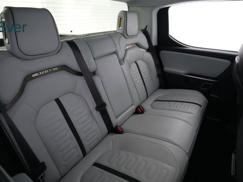 Used 2023 Rivian R1T Adventure AWD/4WD image 5