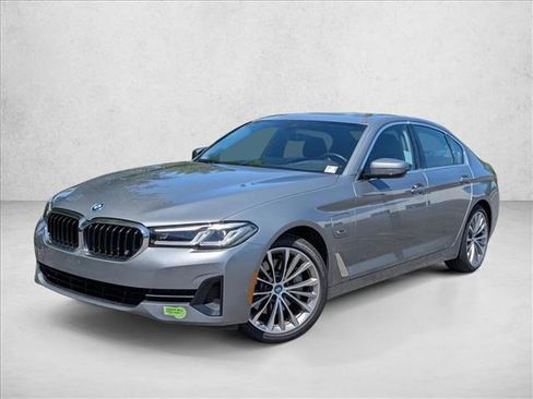 Certified 2023 BMW 530e xDrive w/ Convenience Package image 1