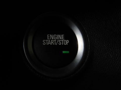 Used 2023 GMC Terrain SLE w/ Driver Convenience Package image 14