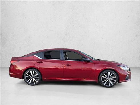 Used 2020 Nissan Altima 2.5 SR image 4