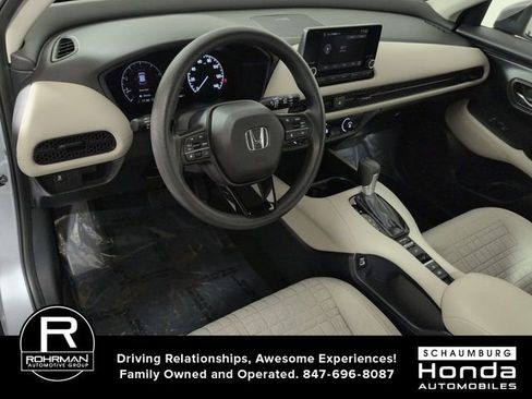 Certified 2023 Honda HR-V LX image 4