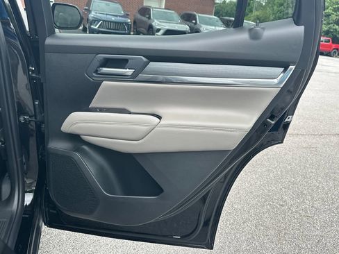 New 2026 GMC Terrain Elevation w/ Elevation Premium Package FWD image 17