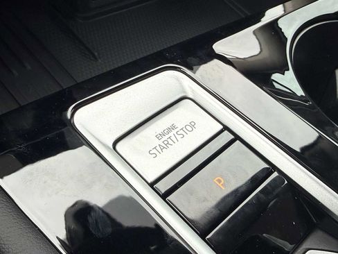 New 2026 Volkswagen Atlas SEL image 21