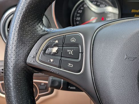 Used 2017 Mercedes-Benz C 300 Coupe image 24