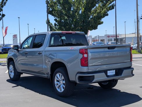 New 2025 Chevrolet Silverado 1500 Custom image 3
