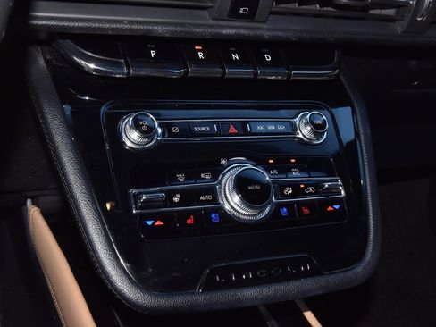 Used 2022 Lincoln Corsair Reserve w/ Equipment Group 201A image 30