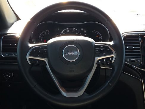 Used 2019 Jeep Grand Cherokee High Altitude image 14