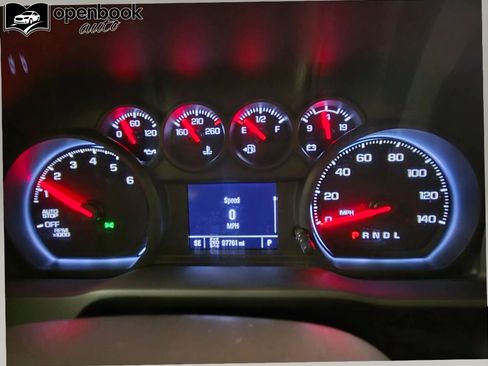 Used 2023 Chevrolet Silverado 1500 Custom AWD/4WD image 12