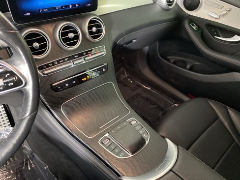 Used 2021 Mercedes-Benz GLC 300 4MATIC Coupe image 25