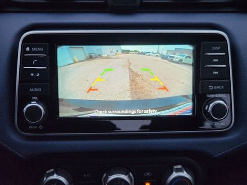 Certified 2023 Nissan Versa SV image 15