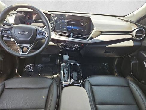 Used 2026 Chevrolet Trax ACTIV FWD image 21