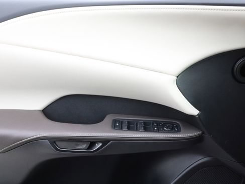 Used 2024 Lexus RX 350 Premium Plus image 12