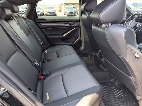 Used 2022 Honda Accord Sport image 29