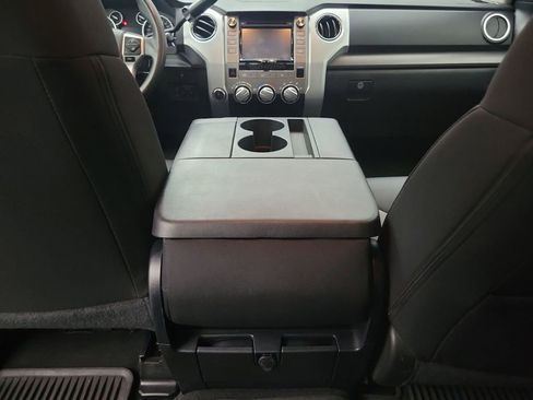 Used 2016 Toyota Tundra SR5 image 24