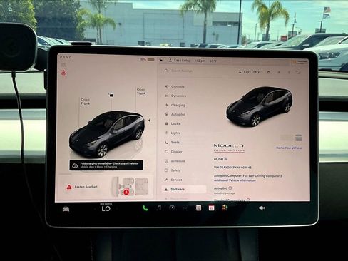 Used 2022 Tesla Model Y Performance AWD/4WD image 11