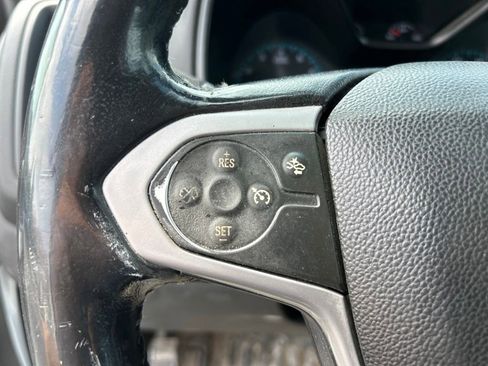 Used 2022 Chevrolet Colorado LT w/ Fleet Safety Package RWD image 17