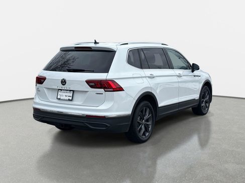 Used 2022 Volkswagen Tiguan SE image 5