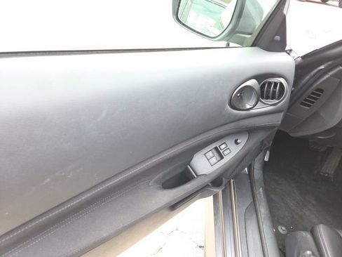 Certified 2025 Nissan Z Sport w/ Floor Mat Package RWD image 12