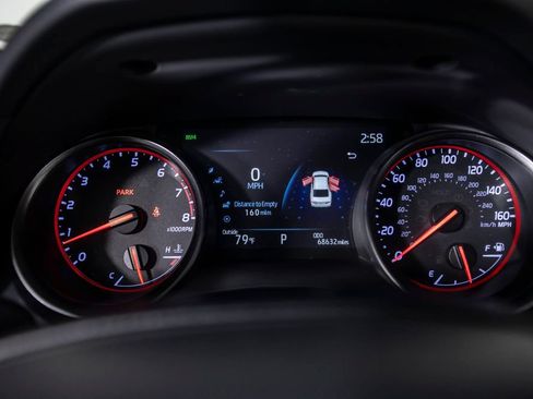 Used 2022 Toyota Camry XSE FWD image 22