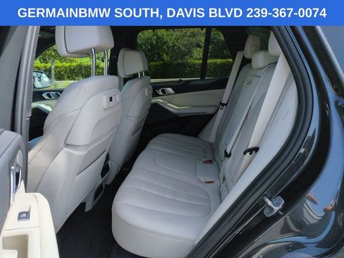 Used 2022 BMW X5 xDrive45e AWD/4WD image 16