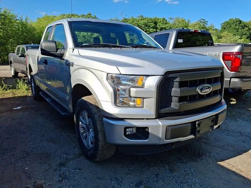 Used 2016 Ford F150 XL w/ Equipment Group 101A Mid AWD/4WD image 3