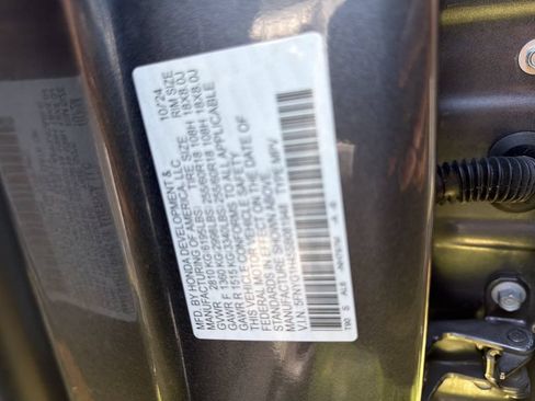 Used 2025 Honda Pilot EX-L image 7