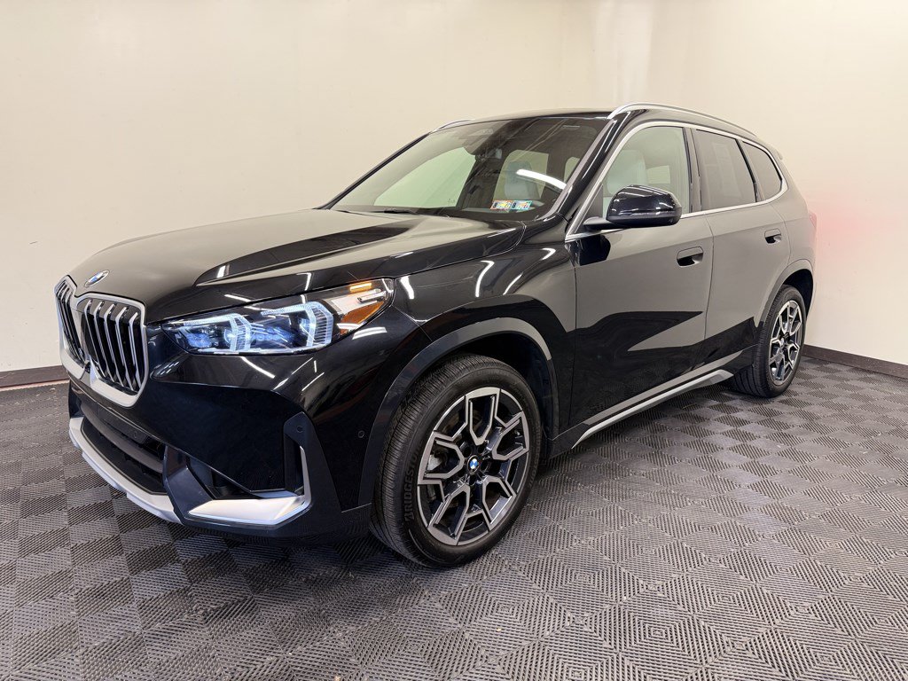 Used 2026 BMW X1 xDrive28i w/ Technology Package AWD/4WD image 1