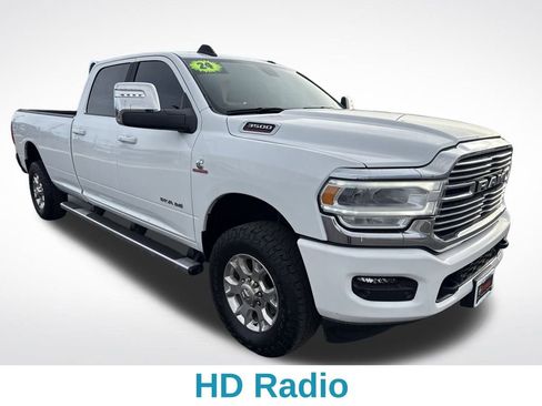 Used 2024 RAM 3500 Laramie image 9