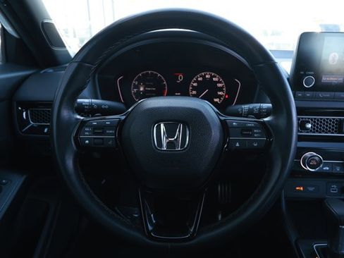 Used 2024 Honda Civic Sport image 11