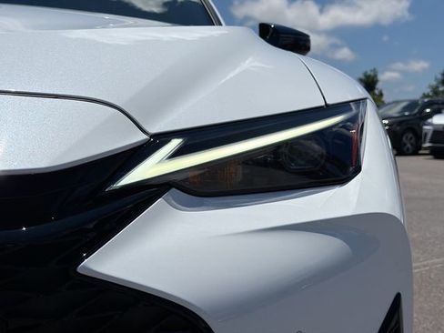 New 2026 Lexus IS 350 F Sport RWD image 9