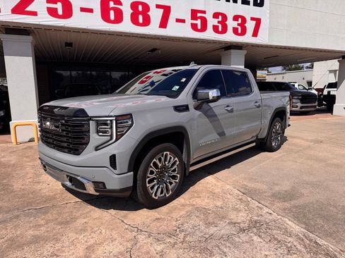 Used 2025 GMC Sierra 1500 Denali Ultimate AWD/4WD image 2