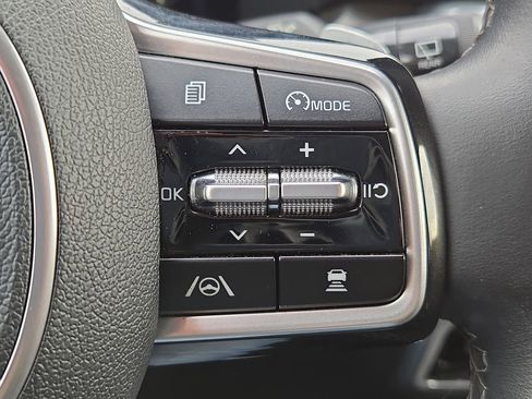 Certified 2021 Kia Sorento SX image 32