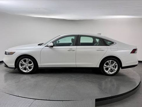 Used 2024 Honda Accord LX image 3
