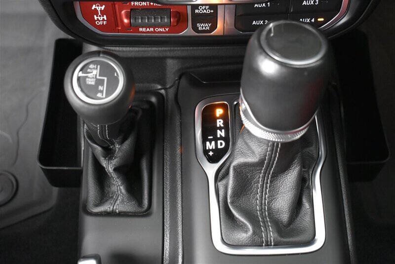 Used 2024 Jeep Wrangler Unlimited Rubicon 392 AWD/4WD image 25