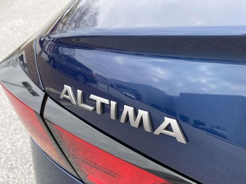 Used 2023 Nissan Altima 2.5 S image 9