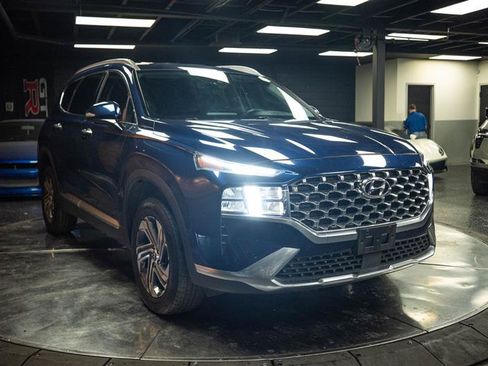 Used 2022 Hyundai Santa Fe SEL w/ Convenience Package AWD/4WD image 5