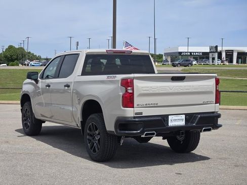 New 2026 Chevrolet Silverado 1500 Custom Trail Boss AWD/4WD image 3