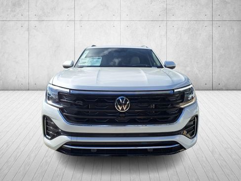 New 2026 Volkswagen Atlas Cross Sport SEL Premium R-Line AWD/4WD image 8