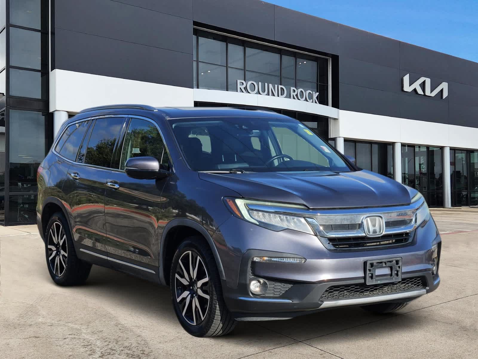 Used 2019 Honda Pilot Elite image 3