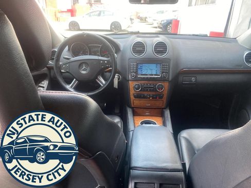 Used 2008 Mercedes-Benz GL 450 4MATIC image 3