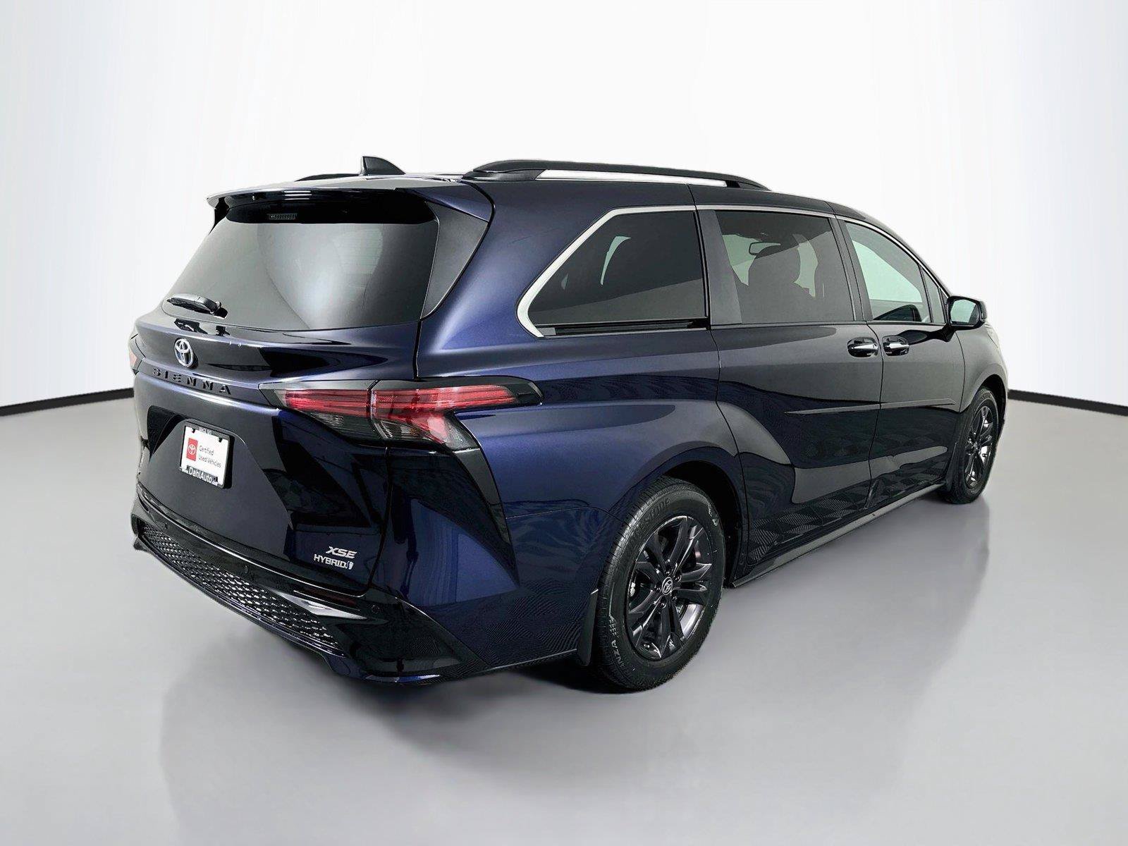 Certified 2024 Toyota Sienna XSE w/ XSE Plus Package AWD/4WD image 13