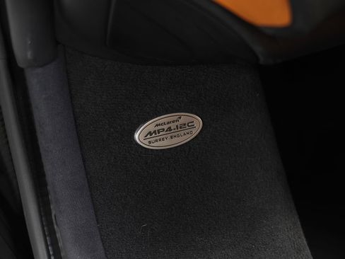 Used 2013 McLaren MP4-12C Spider RWD image 34