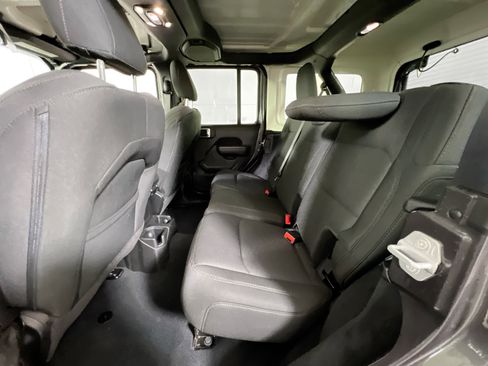 Used 2023 Jeep Wrangler Sport S image 22