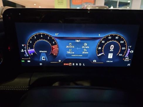 Used 2025 Ford Mustang Premium RWD image 16