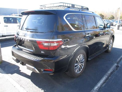 Used 2022 Nissan Armada SL image 3