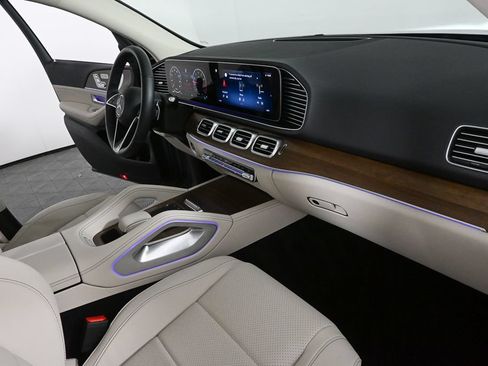 Certified 2026 Mercedes-Benz GLE 450 4MATIC image 24