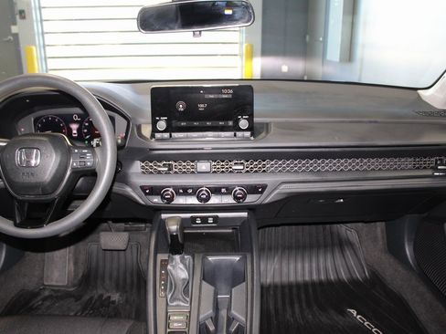 Used 2024 Honda Accord EX image 23