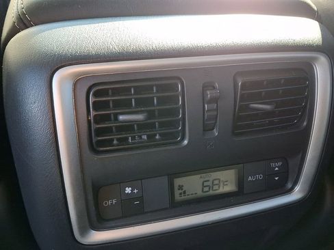 Used 2020 INFINITI QX60 Luxe w/ Essential Package image 11