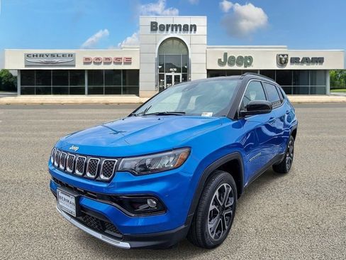 Certified 2024 Jeep Compass Limited AWD/4WD image 4