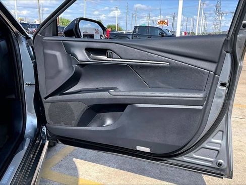 Used 2025 Toyota Camry XSE w/ Premium Plus Package image 23